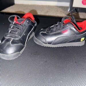 Puma Kids Black Sneakers with Red Lining and Accent